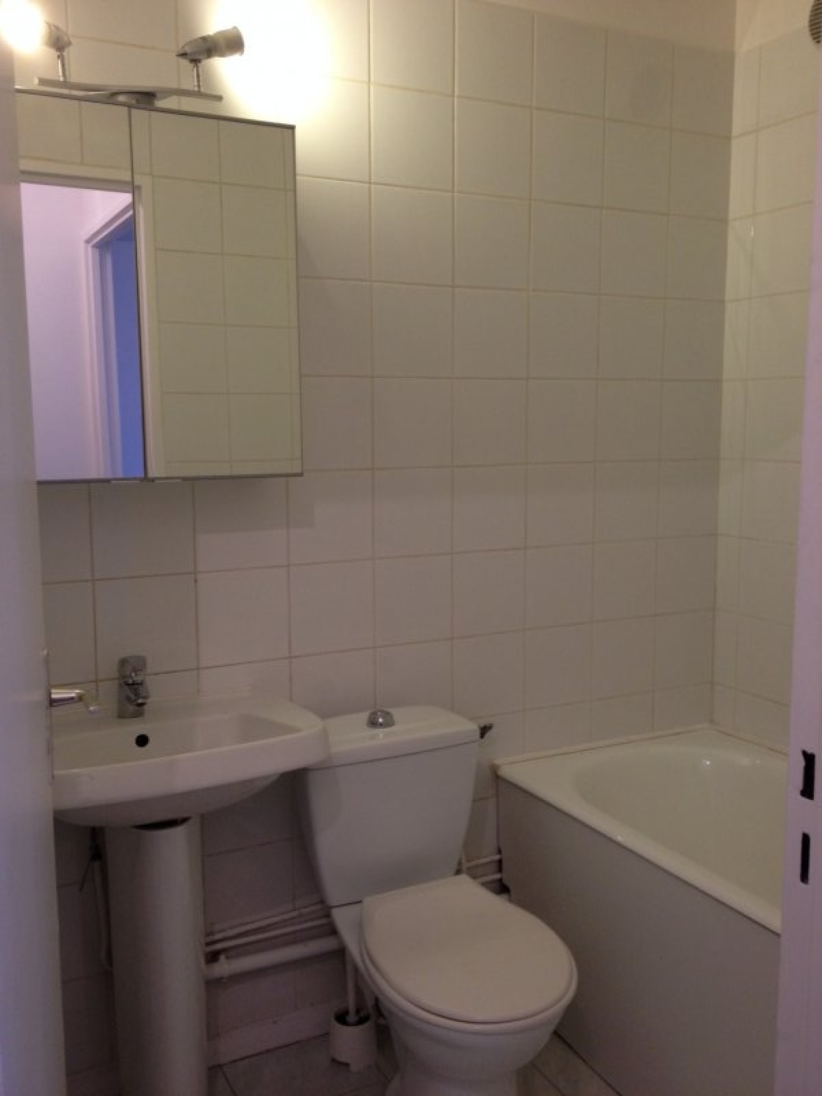 Image_7, Studio, Villejuif, ref :2FEUILLANTINES