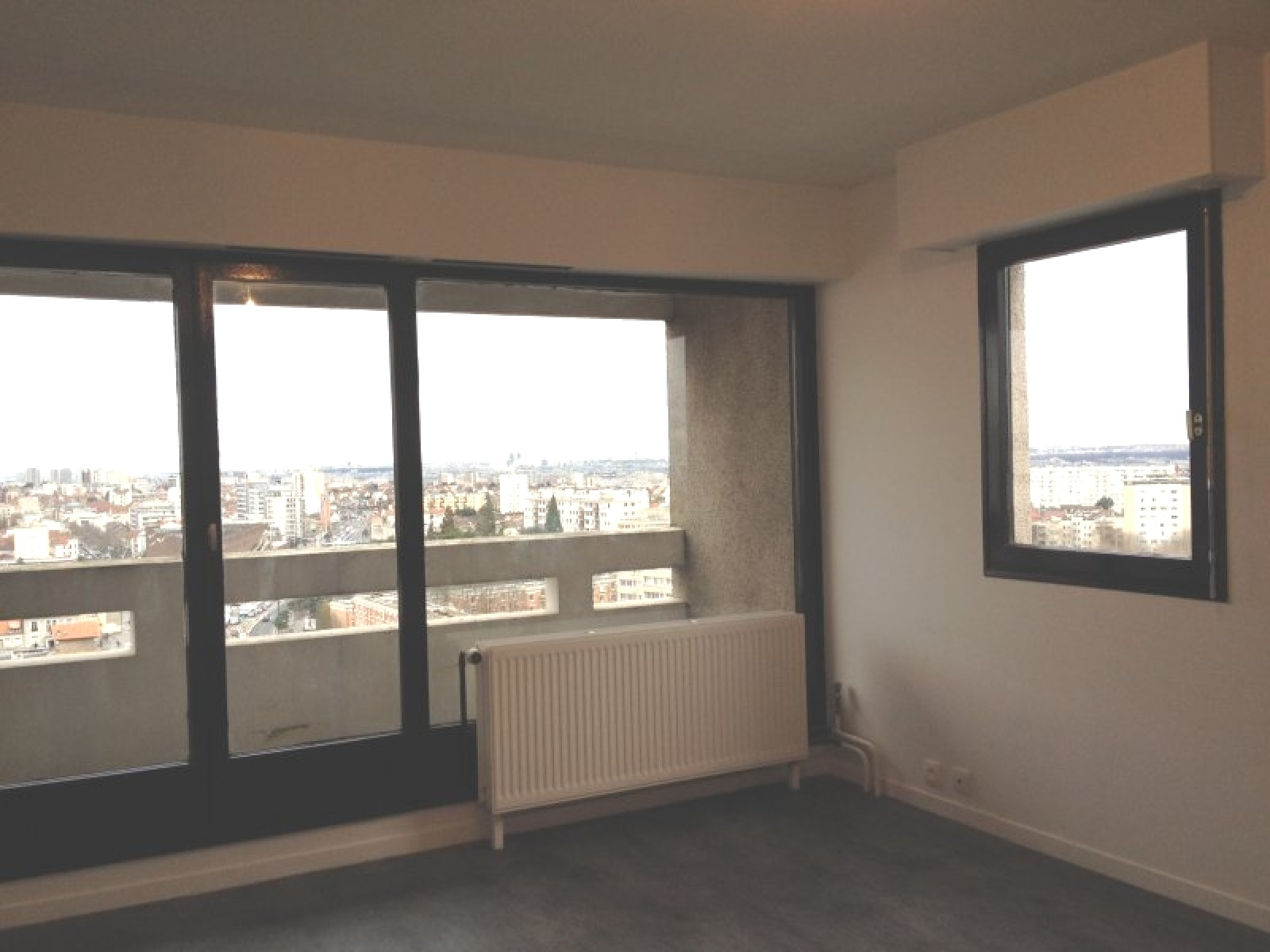 Image_5, Studio, Villejuif, ref :2FEUILLANTINES