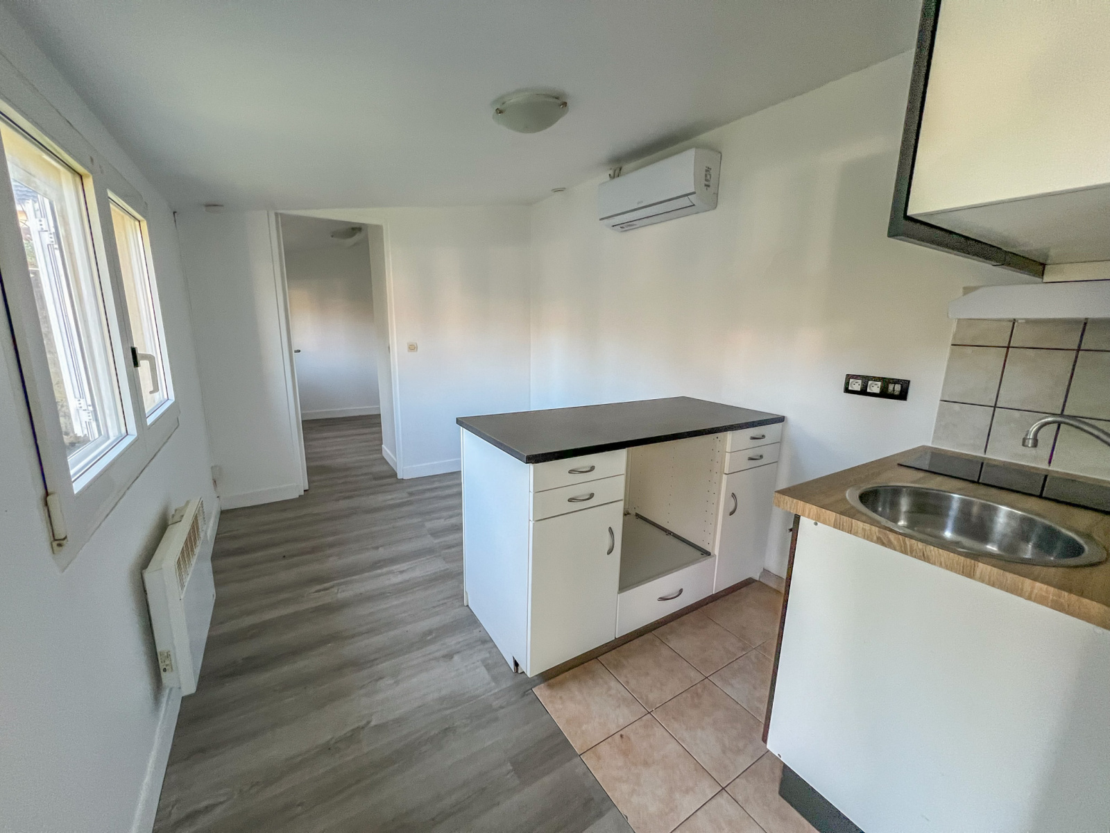 Image_2, Rez de jardin, Saint-Rémy-lès-Chevreuse, ref :maisonnette