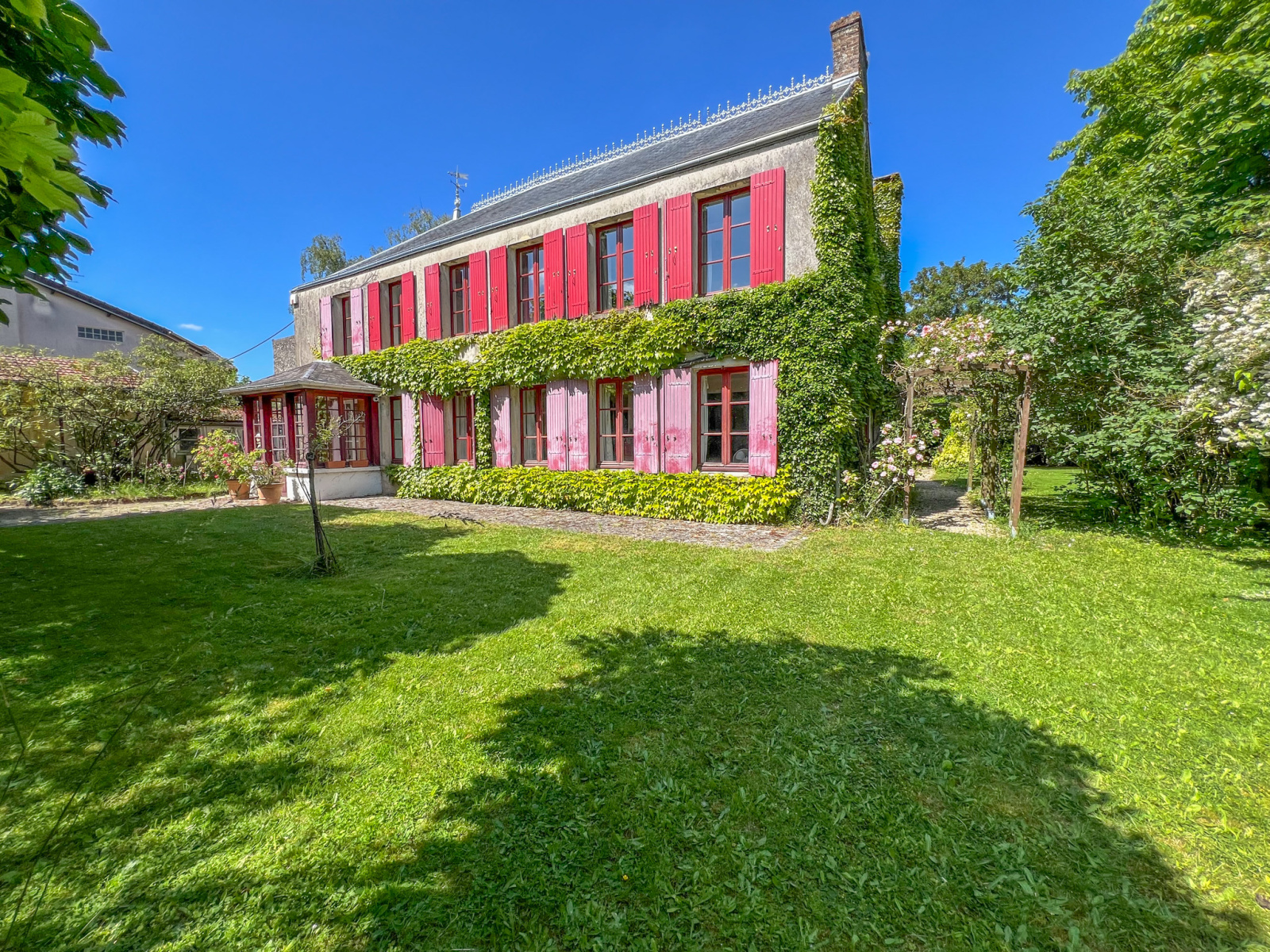 Image_1, Maison, Le Mesnil-Saint-Denis, ref :264 lmsd 27