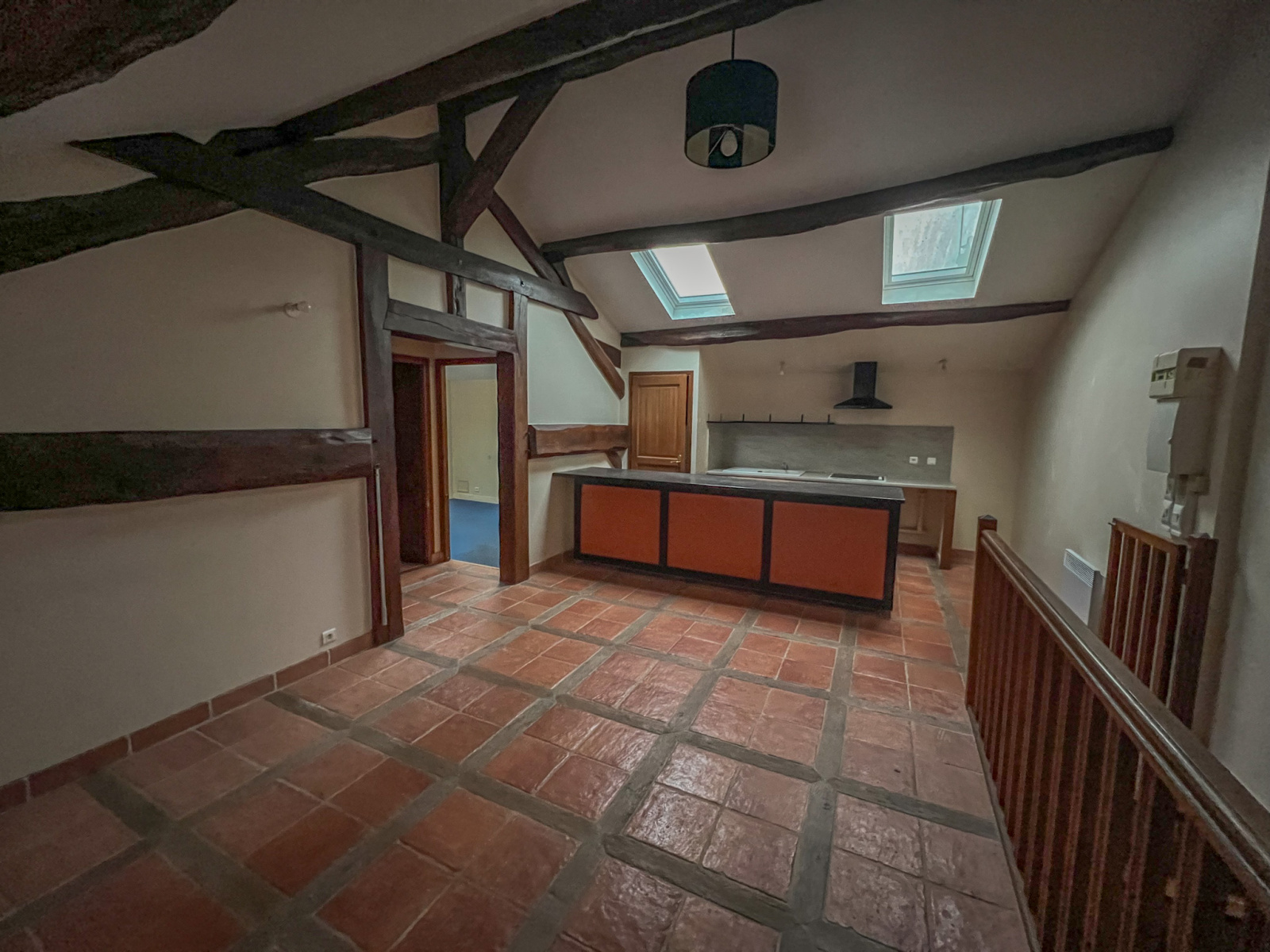 Image_8, Local commercial, Le Mesnil-Saint-Denis, ref :283 lmsd 1