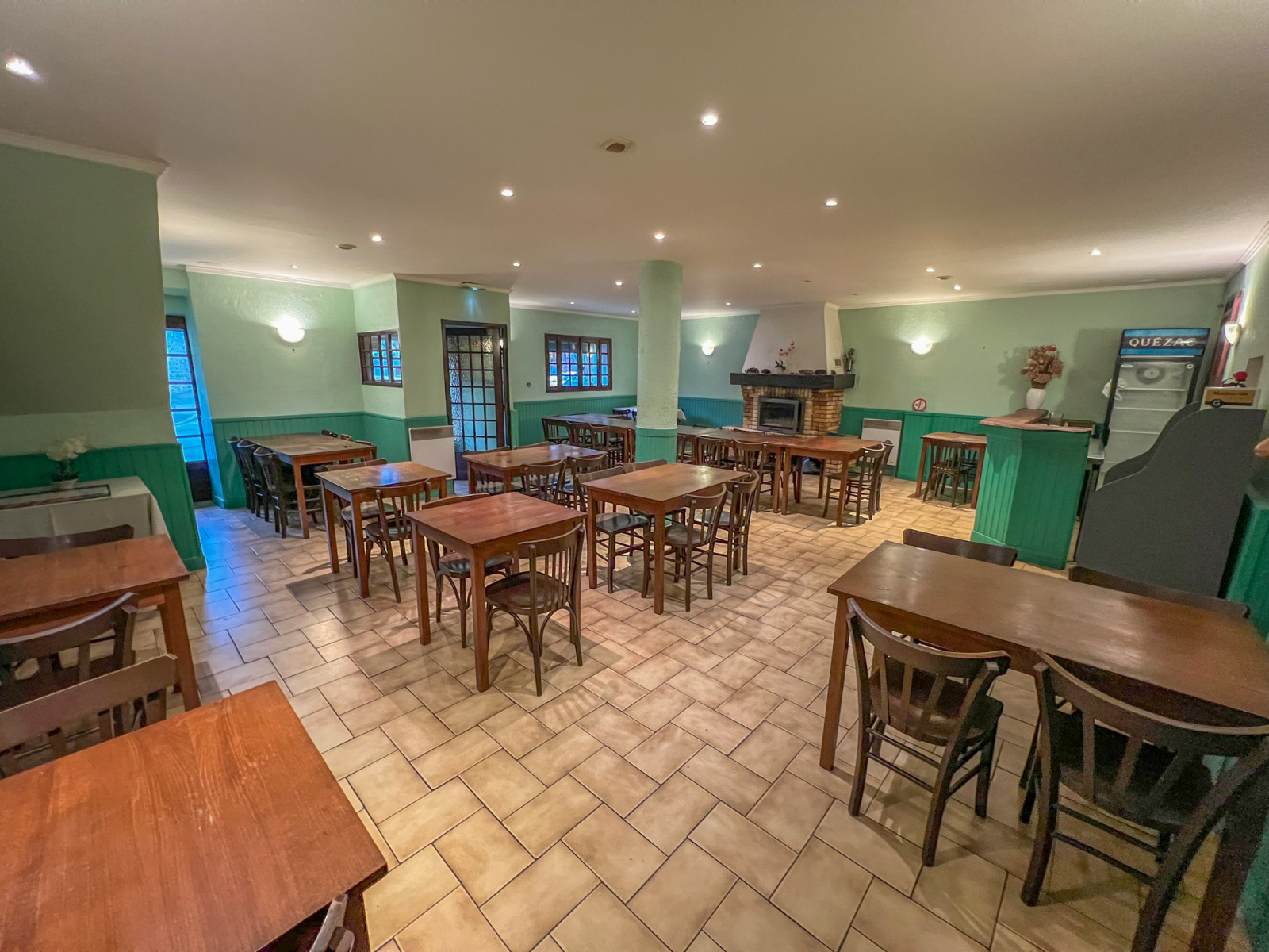 Image_3, Local commercial, Le Mesnil-Saint-Denis, ref :283 lmsd 1