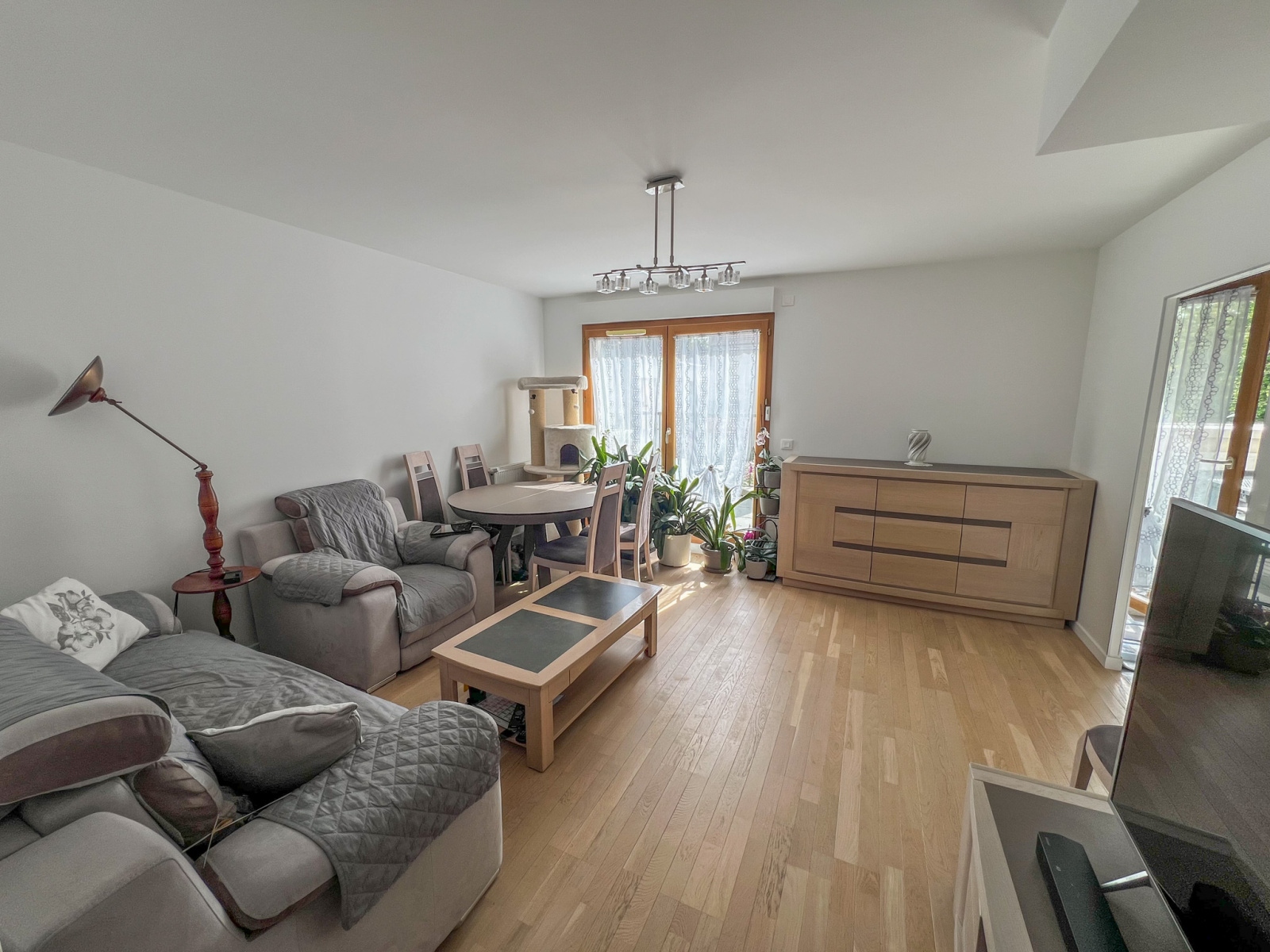 Image_14, Duplex, Le Mesnil-Saint-Denis, ref :255 lmsd 23