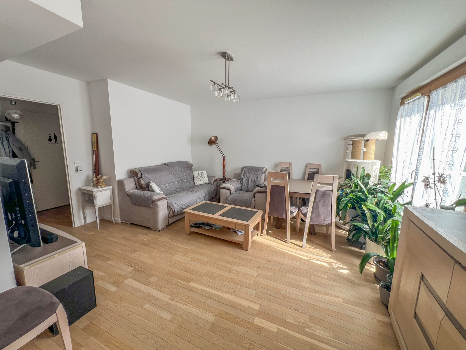Image_16, Duplex, Le Mesnil-Saint-Denis, ref :255 lmsd 23