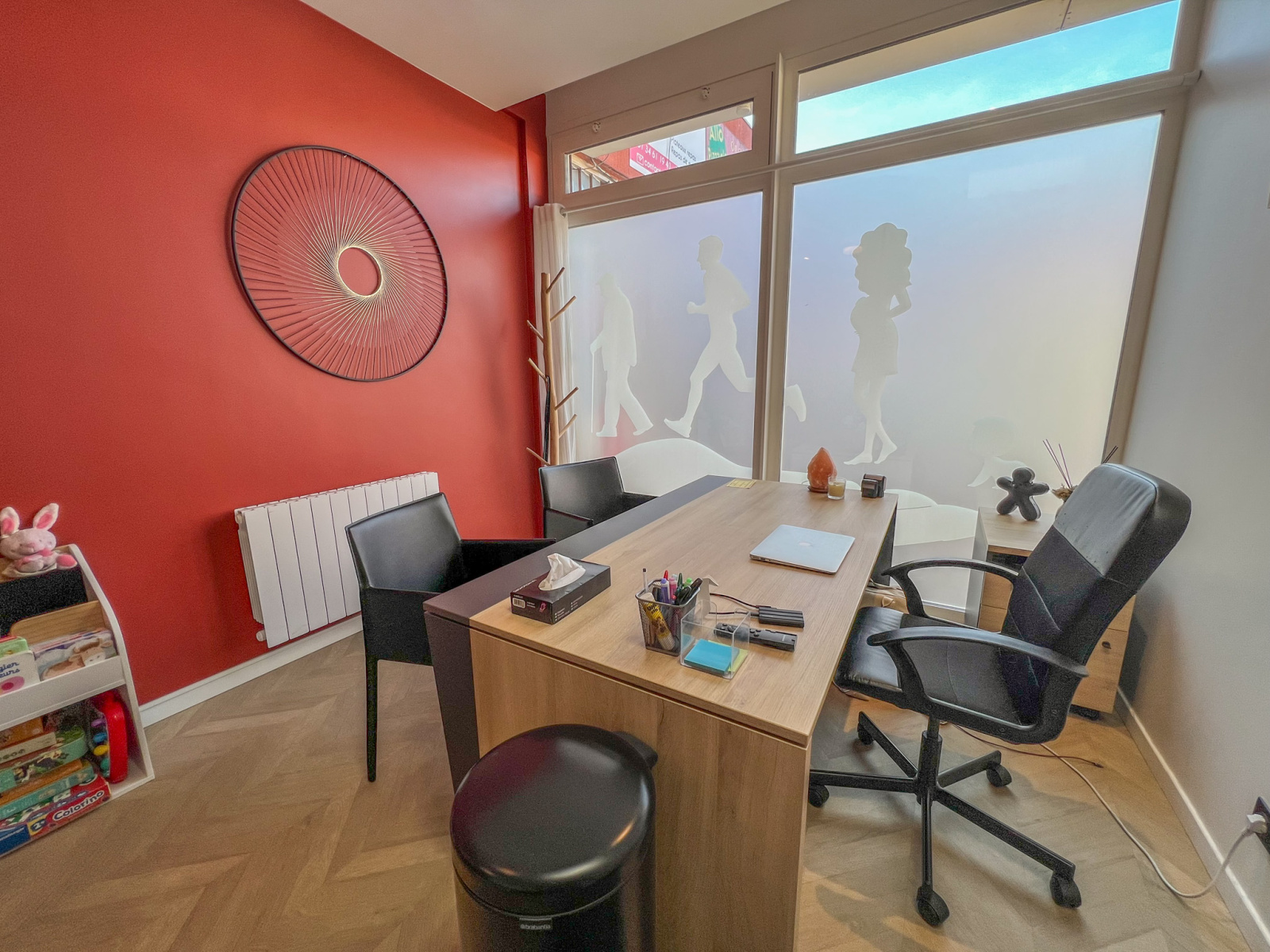 Image_13, Local professionnel, Le Mesnil-Saint-Denis, ref :307 lmsd