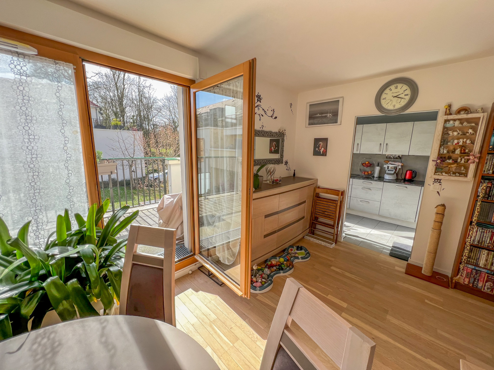 Image_9, Duplex, Le Mesnil-Saint-Denis, ref :255 lmsd 21